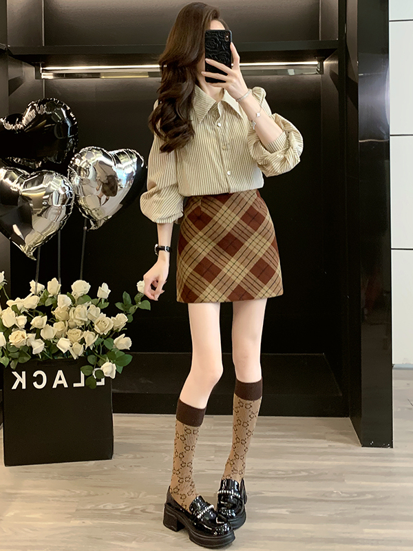 Women Fashion Online - Fashionable Checks And Stripes Long Sleeve