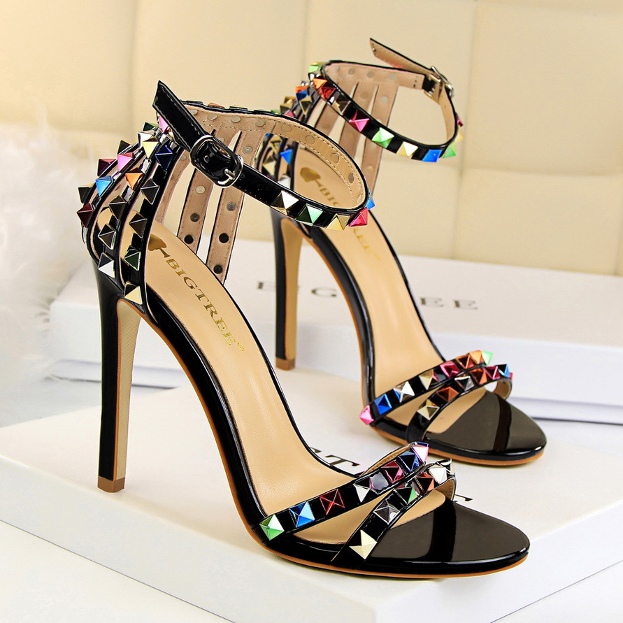 Ladies' temperament, slim heel - Women Fashion Simple review and price
