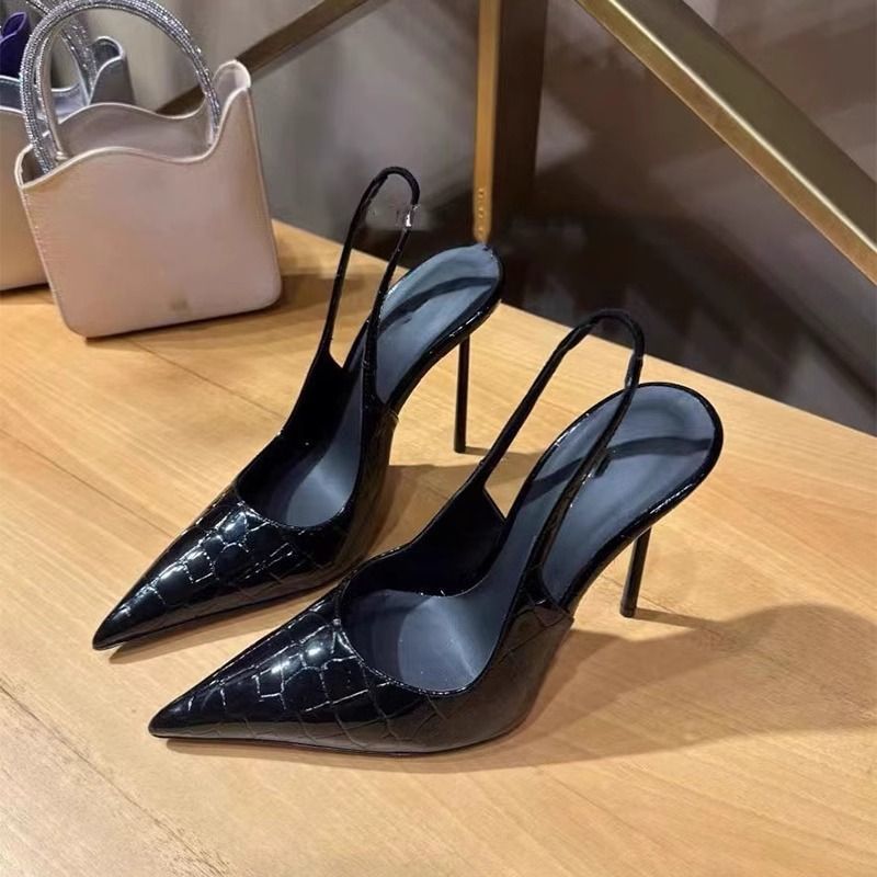 New Simple Pointed Back Hollow - Women Fashion Simple review and price